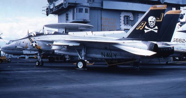 1/72 F-14A VF-84 Jolly Rogers BuNo 160393